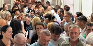 U Pančevu više od 5.000 potpisa podrške listi “Aleksandar Vučić – Ujedinjena Srbija“ (VIDEO)