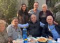 Članovi SNS Pančevo posetili porodice Petrović na Kotežu i Stošić u Kačarevu