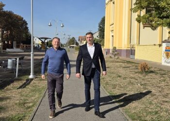 Stevanović: Gas stiže u Starčevo i Omoljicu, nastavljaju se ulaganja u naseljena mesta